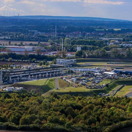 Hotel Motorsport Arena Oschersleben Exteriör bild