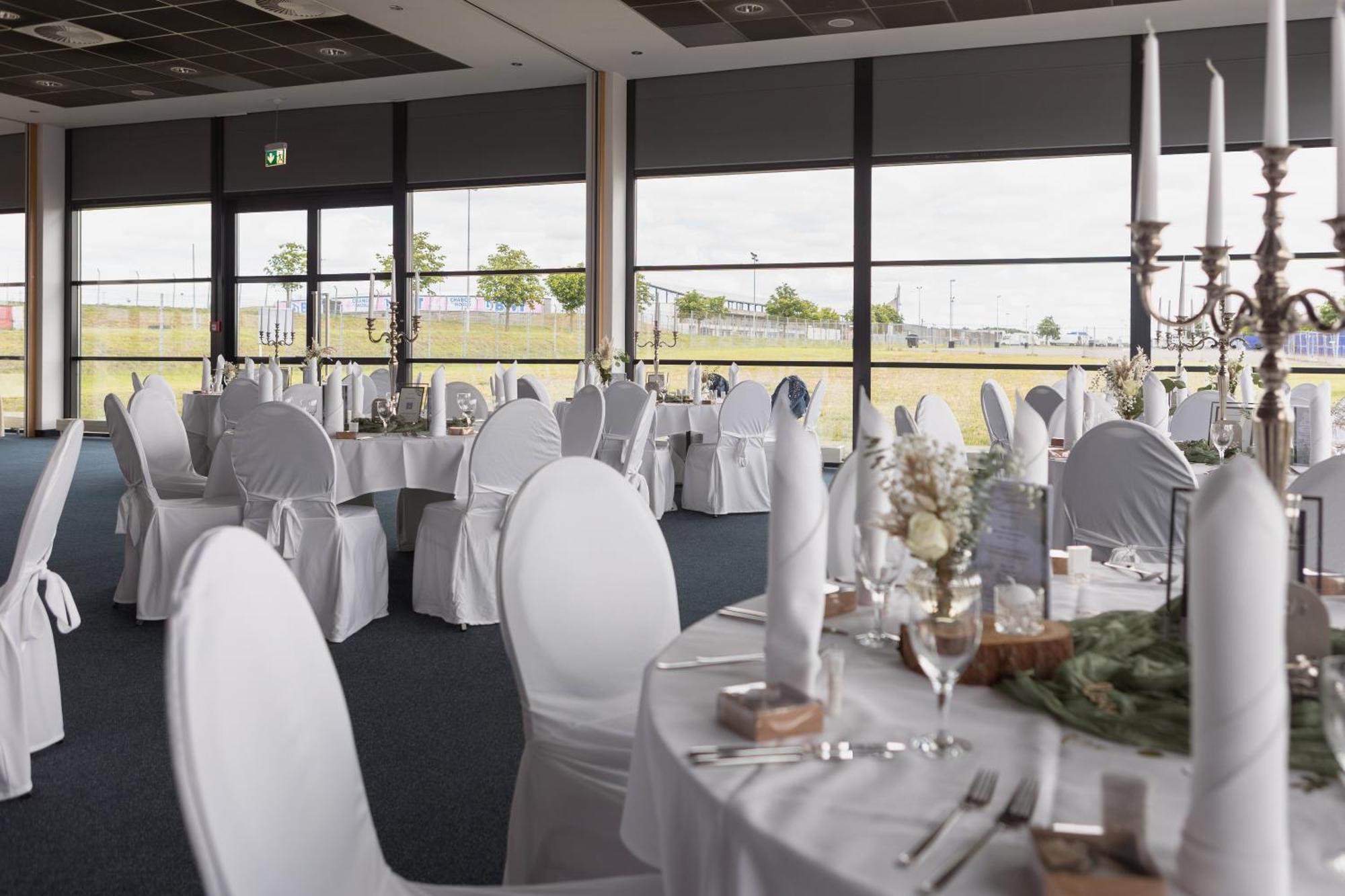 Hotel Motorsport Arena Oschersleben Exteriör bild