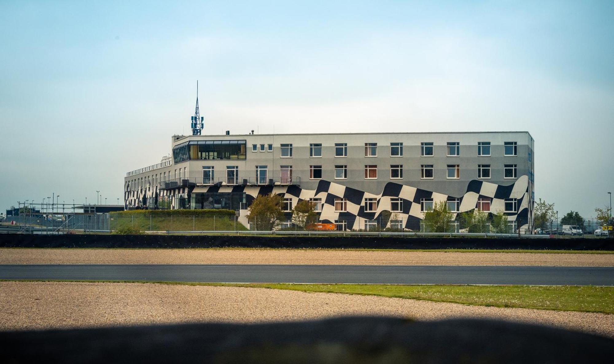 Hotel Motorsport Arena Oschersleben Exteriör bild